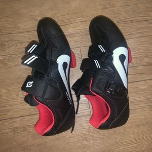 Peloton shoes (size 40/ 8-9)